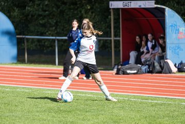 Bild 2 - wBJ VfL Pinneberg - Germania Schnelsen : Ergebnis: 15:1
